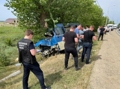 СК возбудил два уголовных дела по факту смертельного ДТП автобуса в Краснодарском крае