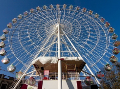 Неизвестные украли кабинку с колеса обозрения Краснодара