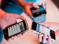 Эксперты Кубани рассказали, кто прослушивает телефонные разговоры