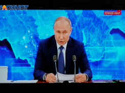 Краснодарская журналистка спросила Путина о смехе, рае и покойниках