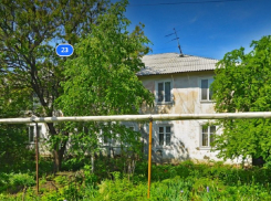 Мэрия Краснодара изъяла два аварийных дома 1950-х годов постройки