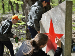  Памятники и монументы к 75-летию Победы на Кубани отреставрируют волонтеры 