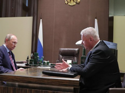 Путин после переговоров в Сочи рассмотрит вопрос о повышении МРОТ до прожиточного минимума