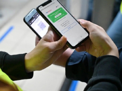 Никуда не попасть: у тысяч краснодарцев обнулили сертификаты о вакцинации