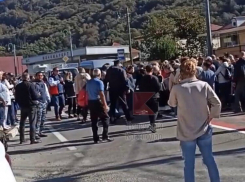 В Сочи после ДТП с Собчак из-за одностороннего движения поднялся бунт