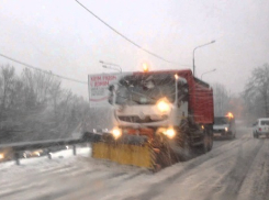 Водители с летней резиной парализовали въезд в Сочи