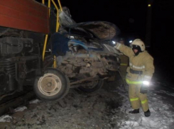 На Кубани локомотив раздавил «Газель»