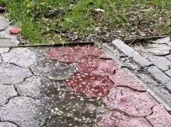 Град обрушился на города Краснодарского края вместе со штормом