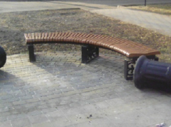 В Ейске неизвестные вандалы разгромили аллею