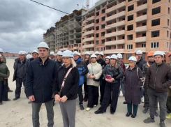 «По новому Генплану люди останутся без жилья и работы»: в Краснодаре строящийся ЖК переводят в сельхозземли 