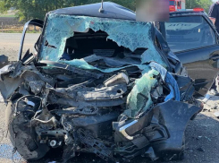 Жуткая смертельная авария унесла жизни троих человек на Кубани