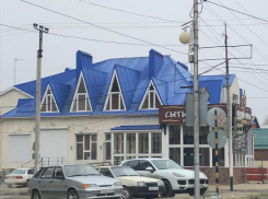 Торговый комплекс за долги арестовали на Кубани 