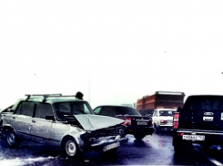 В массовом ДТП под Краснодаром столкнулись 15 авто