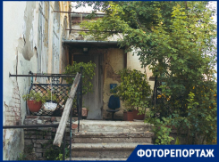 Оазисы вдали от шумных улиц: показываем колоритные дворики в центре Краснодара