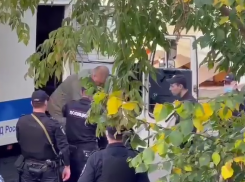 Судьбу начальника ГУ МЧС по Краснодарскому краю Олега Волынкина решит Басманный суд Москвы