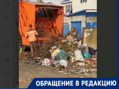 Жуткую свалку возле контейнеров устроили жители Пашковского района