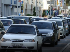 Рекордная пробка в Краснодаре растянулась до 5,6 километров