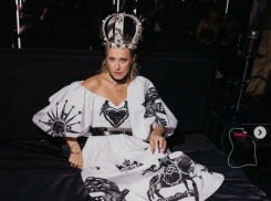 Бывший супруг и дочь не пришли на похороны жертвы, погибшей в ДТП с Собчак