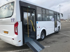 Семь новых низкопольных автобусов вышли на улицы Краснодара