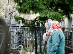  На Радоницу радуйся: на Кубани поминают усопших 