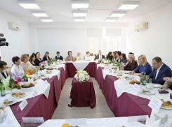 Анна Минькова поговорила с лучшими врачами Кубани 