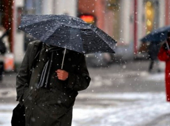 Штормовое предупреждение объявлено в Краснодарском крае