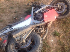 В Славянском районе мотоциклист и его пассажир в ДТП получили закрытые черепно-мозговые травмы 