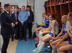 Вице-губернатору Кубани Алексеенко «хотелось сказки» от волейболисток «Динамо»