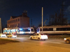 В Краснодаре парализовало движение трамваев