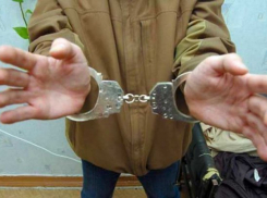  В Армавире поймали троих пьяных закладчиков наркотиков