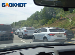 Трасса М-4 «Дон» на Кубани погрязла в пробках: где самый длинный затор?