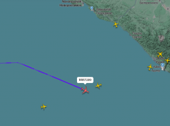 Большой самолёт-разведчик подлетел к Краснодарскому краю над морем