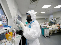 Случаев заражения опасным штаммом коронавируса «омикрон» на Кубани пока не выявлено