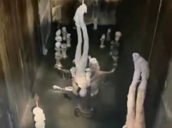 Блогер обнаружил мумии с черепами в заброшенном доме на Кубани