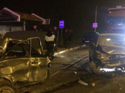 «Жуткое зрелище»: под Краснодаром столкнулись две легковушки