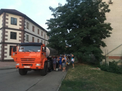 «Ситуация сложная, неординарная», - в мэрии прокомментировали загрязнение воды в Школьном районе