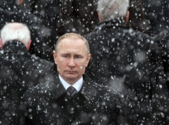 Владимир Путин на полгода раньше повысит зарплату жителям Краснодарского края