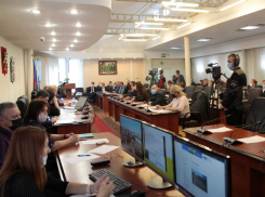 Дороги, спортплощадки и храмы: заседание гордумы Краснодара