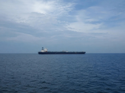 Танкер вспыхнул после новой атаки БПЛА на морской терминал в Краснодарском крае