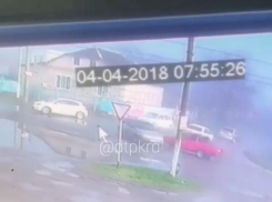 Женщина подставилась под удар мужчине без водительского удостоверения на Кубани  