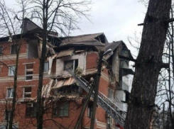 Завалы от взрыва газа в жилом доме Краснодара будут разбирать две недели