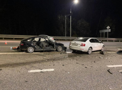 На Кубани автоледи погибла в жестком ДТП и угробила 4-летнюю дочь подруги