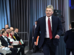 Песков заявил, что не нужно связывать изнасилование спортсменки на Кубани с полицейскими