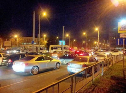 Мэр Краснодара рекомендовал убрать днем пробки и грузовики из города
