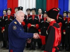 «То азиаты поджимают, то краснодарцы понаехали»: Бастрыкин приказал уволить следователя с Кубани и отправил его работать халдеем