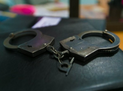 Двух краснодарцев заочно арестовали за обман дольщиков на 537 млн рублей