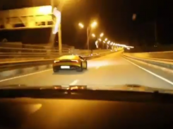  Московская «золотая молодежь» устроила уличные гонки в Сочи 