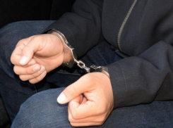 Вооруженного закладчика наркотиков в Новороссийске задержали бойцы Росгвардии