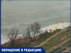 Слив пенной жидкости в Кубань попал на видео в Краснодаре