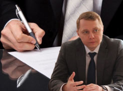 Глава Абинского района незаконно перевёл работников на срочный договор